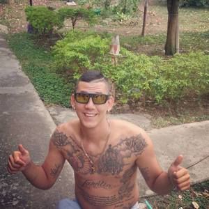 Meet your Posher, Daniel